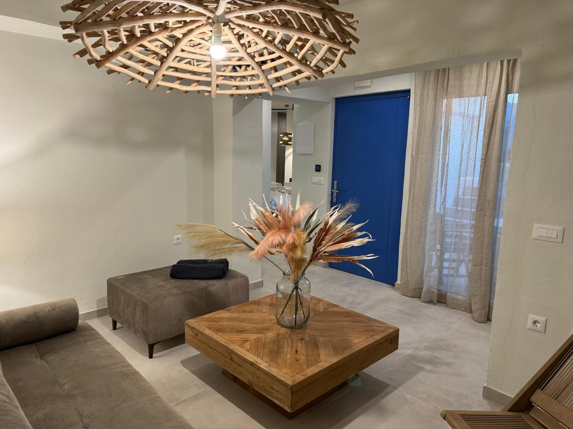 The Noverian Bios Santorini Boutique Hotel Fira (Santorini)